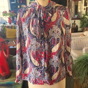 Beautiful Vintage Pussybow Statement Blouse